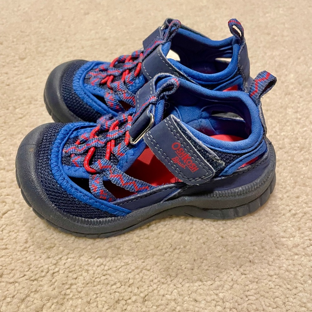 Oshkosh B’gosh Kids Mesh Bump Toe Sandals | Size 6